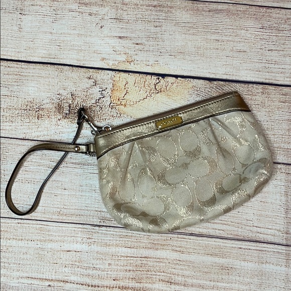Coach Handbags - Coach Wristlet Wallet Clutch Tan and Gold